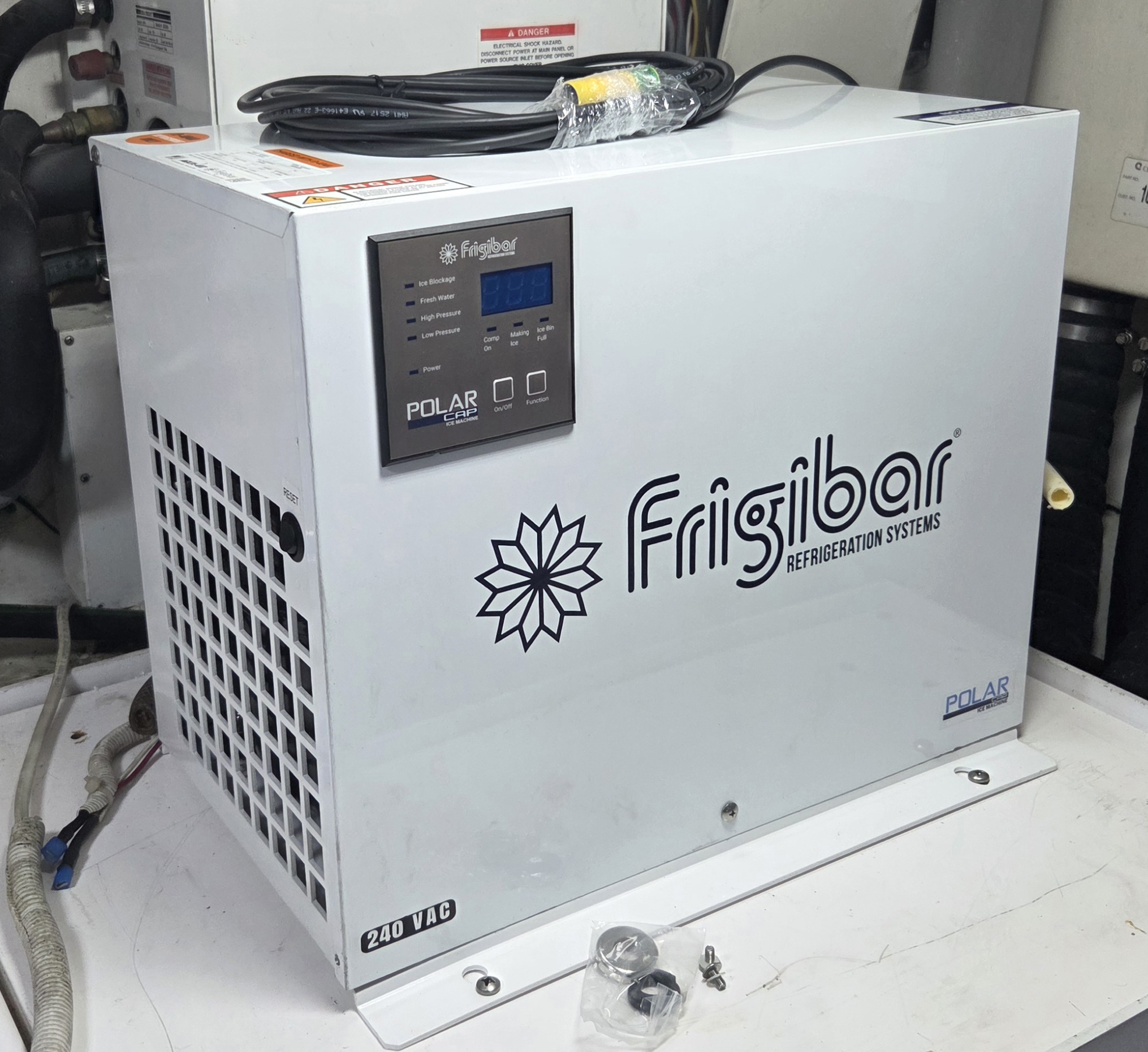 After: new Frigibar Polar ice machine